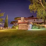 Willa Meraviglia - Private With Garden, Pool And Breathtaking Views